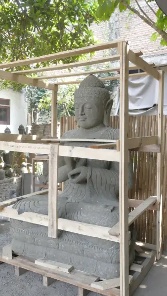Product image of the product “Seated Buddha, 200cm high, natural green ”